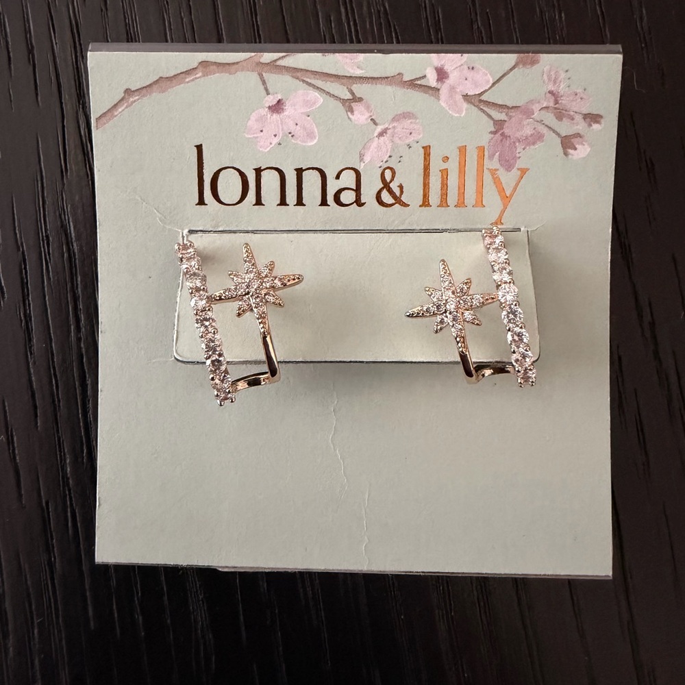 Lonna & Lilly Gold and Silver Star Earrings